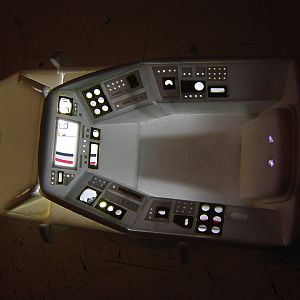 Galactica-Viper-cockpit-lights-04-Moska