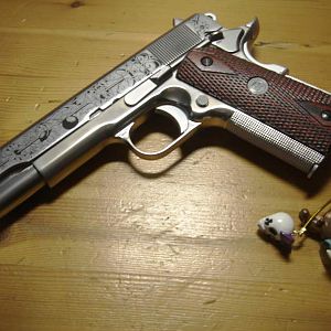 Babydoll WE Colt 1911 - Complete with charms (1)