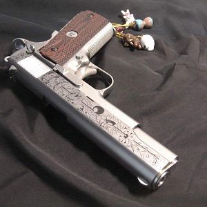Babydoll WE Colt 1911 - Complete with charms (6)