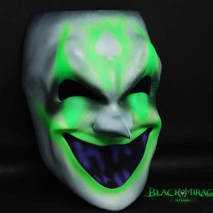 joker_gang_inspired_mask_spade__by_blackmirage_studio_dd46f89-fullview.jpg