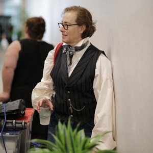 Costume College 2019 - 07.28 - 4 - Hallway 116.jpg