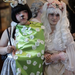 Costume College 2019 - 07.28 - 4 - Hallway 090.jpg