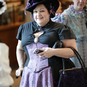 Costume College 2019 - 07.28 - 4 - Hallway 084.jpg