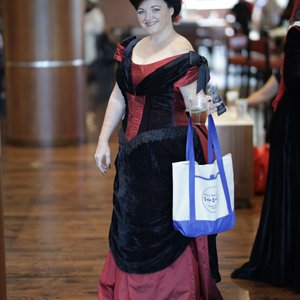 Costume College 2019 - 07.28 - 4 - Hallway 072.jpg