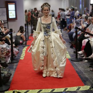 Costume College 2019 - 07.27 - 4 - Red Carpet 004.jpg