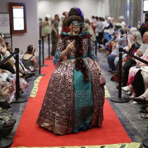 Costume College 2019 - 07.27 - 4 - Red Carpet 002.jpg