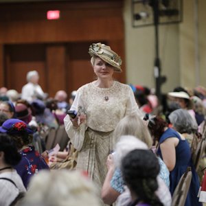 Costume College 2019 - 07.26 - 3 - FNGS 029.jpg