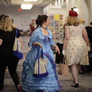 Costume College 2019 - 07.26 - 2 - Hallway 038.jpg