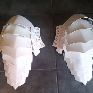 Unfinished  AVP Shoulder Bell and Bicep Armour