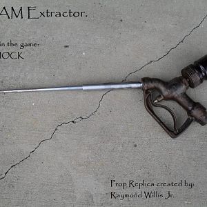 Bioshock ADAM Syringe/Extractor prop