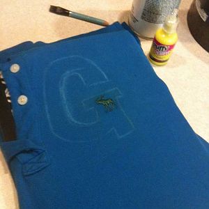 Drawing the outline for the "G" on the polo. Gotta cover up the Abercrombie logo!