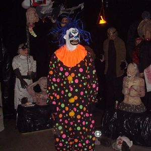 A much better clown getup. I scared more than my fair share of people that Halloween.