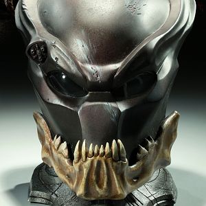 Sideshow The Berseker Predator Mask 02