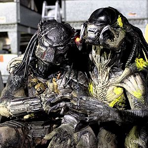 AVPR Aliens Vs Predator Requiem b097cb56