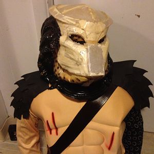 pred Pep mask On conan costume