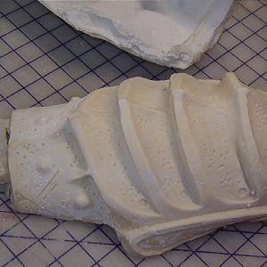 artic head And shoulder And Leg armor 003