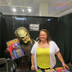 Female Predator at LA Halloween Convention