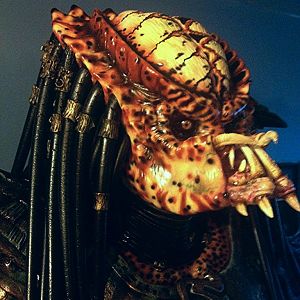 PREDATOR 2 STATUE ( Collaboration work Between Larry Kidd and I )