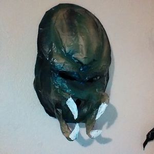 PREDATOR HEAD