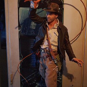 Indiana Jones - 1/3 Scale Statue, Signed by Harrison Ford (Cinemaquette)