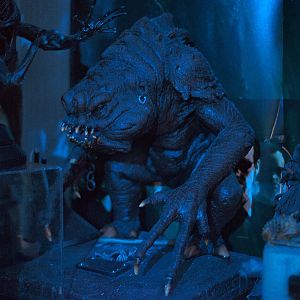 Star Wars - Rancor Maquette #583 (by Illusive Concepts). From original Phil Tippet moulds - Big and heavy.