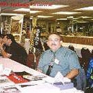 Me at William Campbell's FantastiCON promoting my film work.
Sliders, Small Soldiers, City of Angeles, Hunt for Red October, Star Trek: TNG-Voyager-D