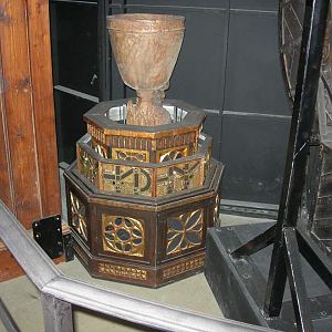 Tri Wizard Cup Stand