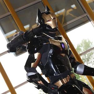 iron bat real cosplay gatling soft air suit armor made dany bao italy (3)