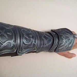 i wanted a full vambrace i wanted to show each of the panels not have them covered. so this is my spin on the vambrace. i will prob make a true to pic