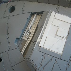 here i`ve finished the other access hatch and ya can see the cover for landin legs,this to will be able to have either the legs on for landed or legs