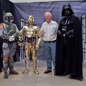 Ottawa Comic con
with Jeremy Bulloch
(May 2012)